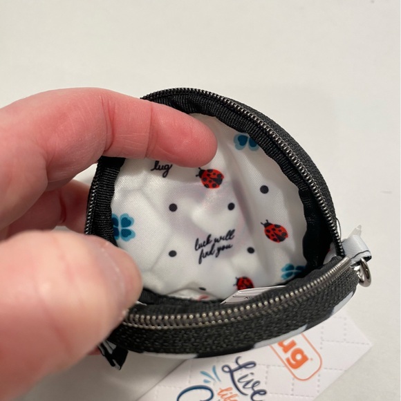 Lug Circle Pouch Ladybug Lane NWT. EMBROIDERED HEART - Picture 6 of 9